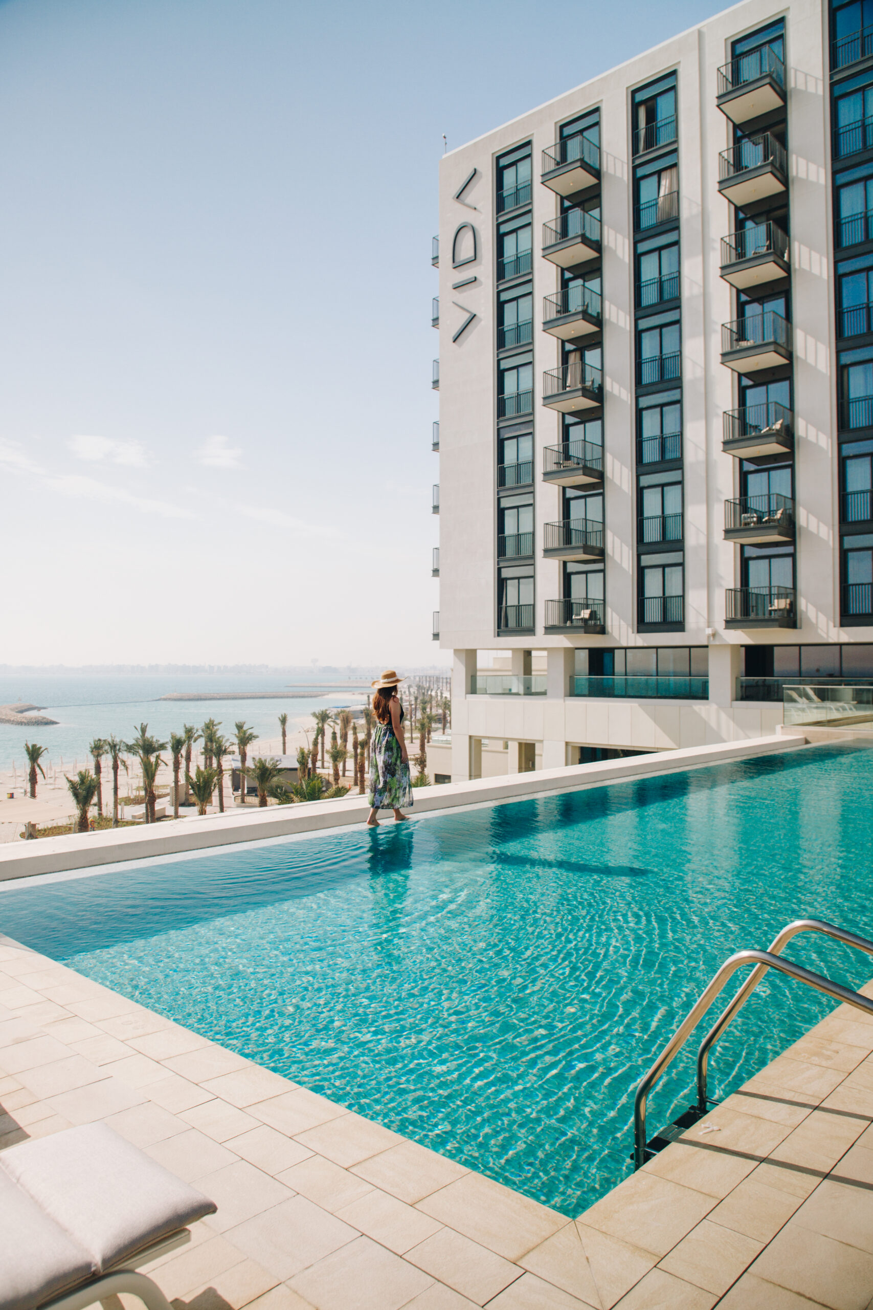 Picture-Perfect Infinity Pool
